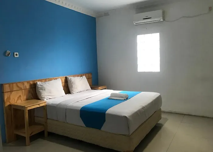Super Oyo 90436 Dewi Fortuna Jakarta